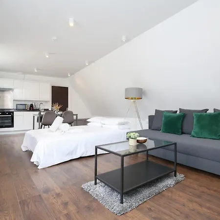 Imperial Middlesex Street Apartments Londen Buitenkant foto