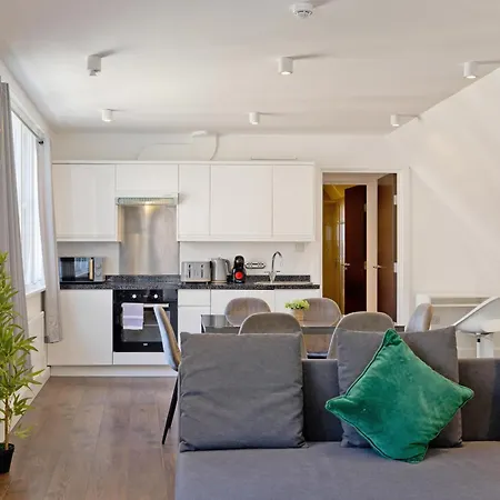 Imperial Middlesex Street Apartments London Exterior photo